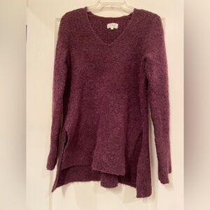 Lou & Grey Plum V-Neck Sweater
